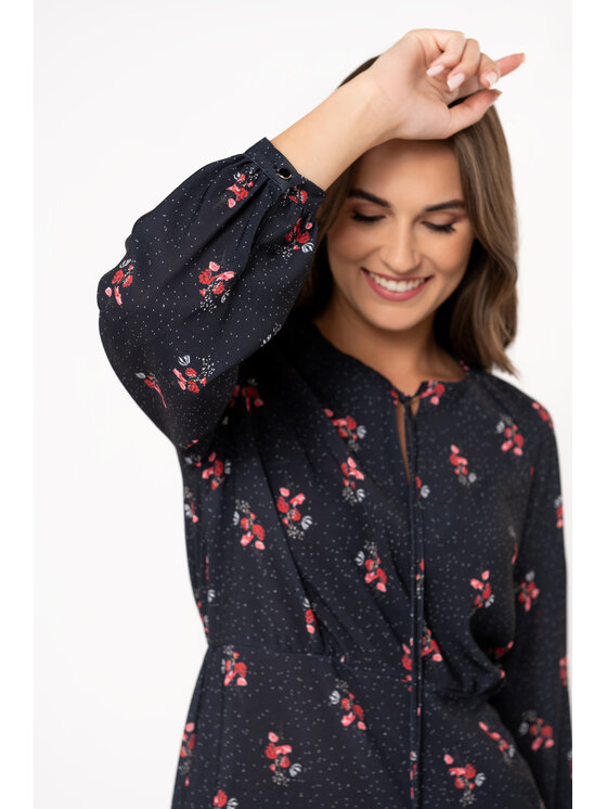 QUIOSQUE QUIOSQUE Sukienka codzienna 4RS007 Czarny Regular Fit