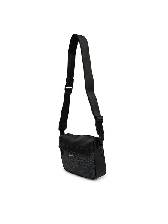 Calvin Klein Calvin Klein Мъжка чантичка Ck Must Mono Camera Bag LV04D3088G Черен