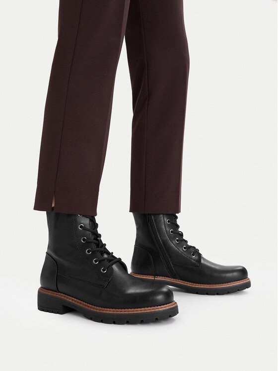 Clara Barson Clara Barson Saapad CEO-WS5866-26 Must