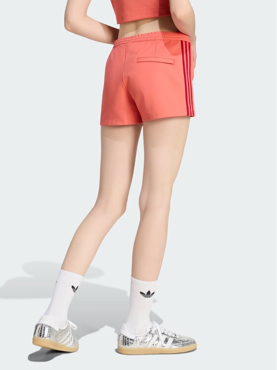 adidas adidas Szorty sportowe CLASSIC Czerwony Slim Fit
