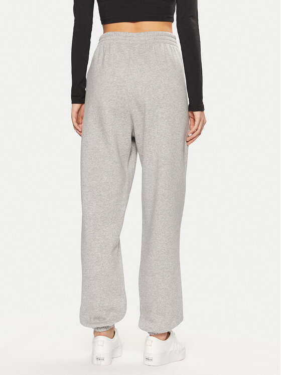 adidas adidas Spodnie dresowe Essentials Fleece IY9638 Szary Loose Fit