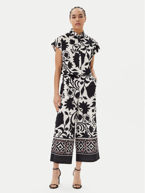 Gaudi Gaudi Ohlapne hlače 511FD25011 Črna Relaxed Fit