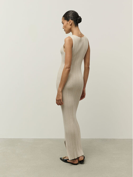 La Mania La Mania Vestito da giorno LOU Beige Classic Fit