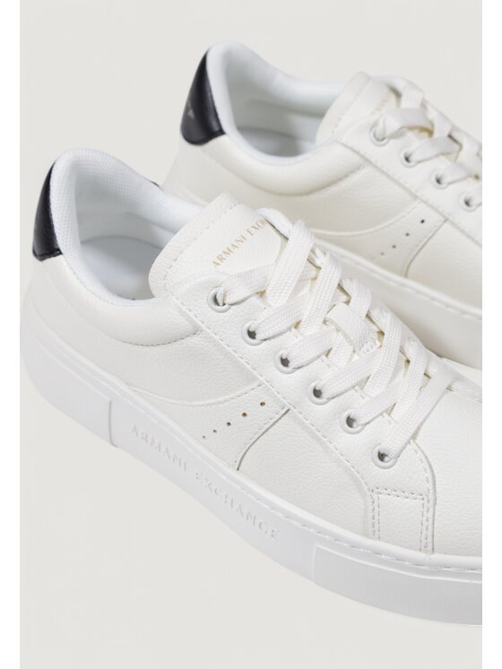 Armani Exchange Armani Exchange Sneakersy XDX179 XV930 Czarny