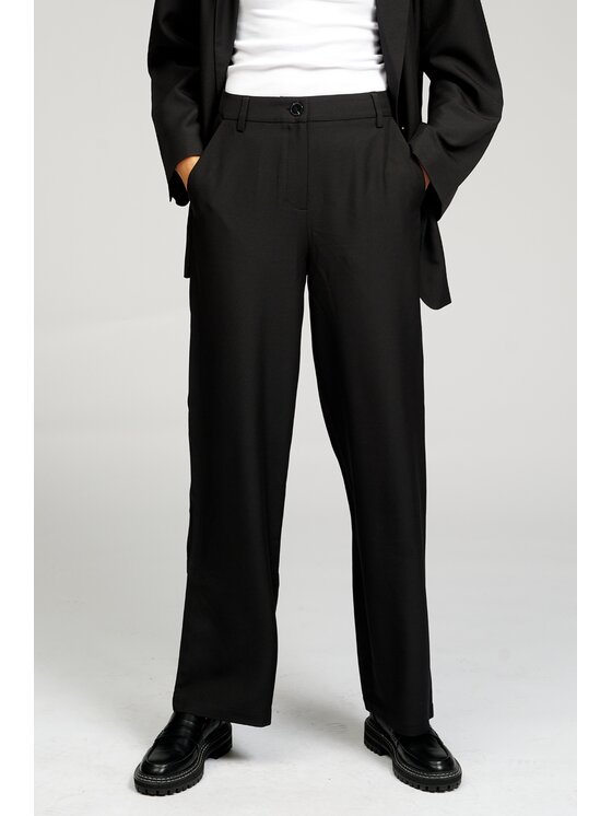 TeeShoppen TeeShoppen Spodnie garniturowe 'Basic Collection' Czarny Regular Fit