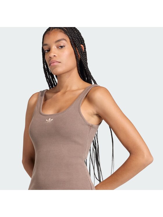 adidas adidas Sukienka codzienna ESSENTIALS RIB TANK MAXI DRESS WASHED Brązowy Slim Fit