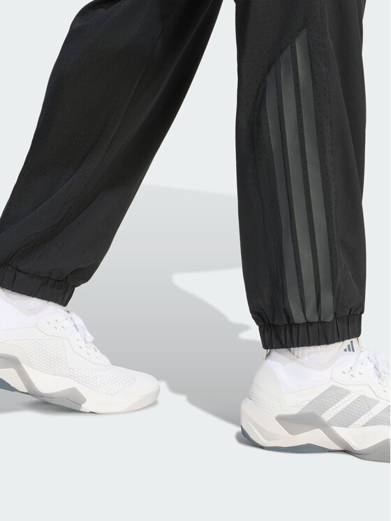 adidas adidas Spodnie dresowe 159473 Czarny Regular Fit