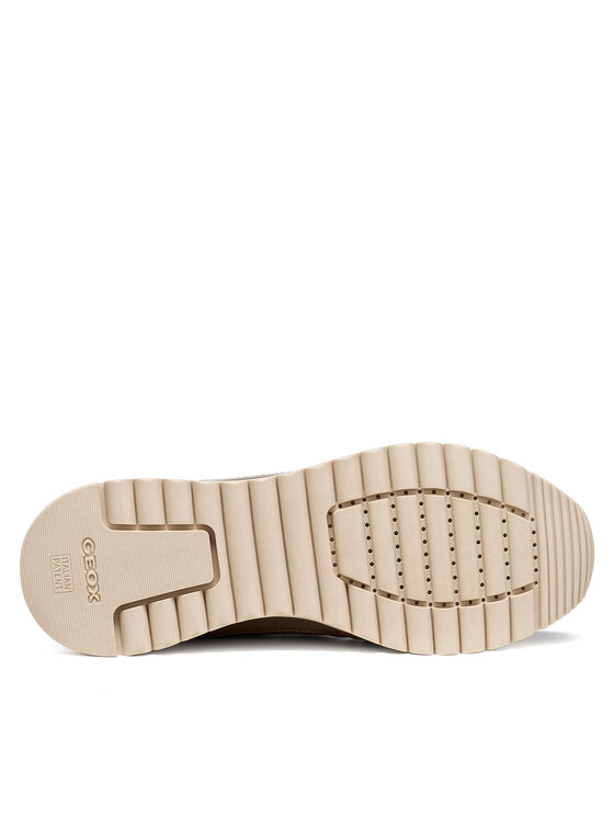 Geox Geox Laisvalaikio batai D Desya D6500A 0QM22 C6002 Šviesiai ruda