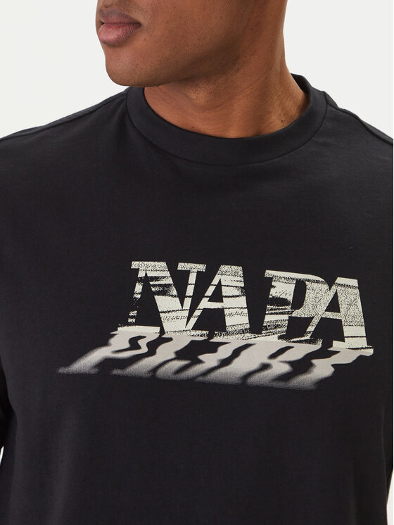 Napapijri Napapijri T-Shirt Lodestar NP0A4FGY Czarny Regular Fit