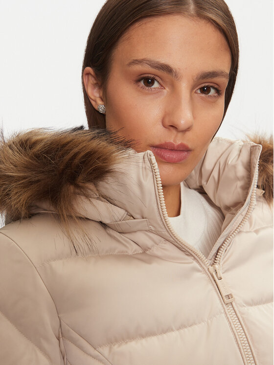 Guess Guess Pūkinė striukė New Olga W4BL53 WEX52 Smėlio Regular Fit