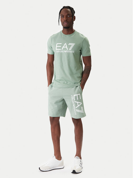 EA7 Emporio Armani EA7 Emporio Armani Pantaloni scurți sport 7M001414 AF22266 U7243 Verde Regular Fit