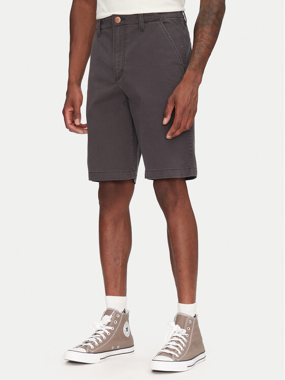 Wrangler Wrangler Pantalon scurți din material 112362922 Gri Slim Fit