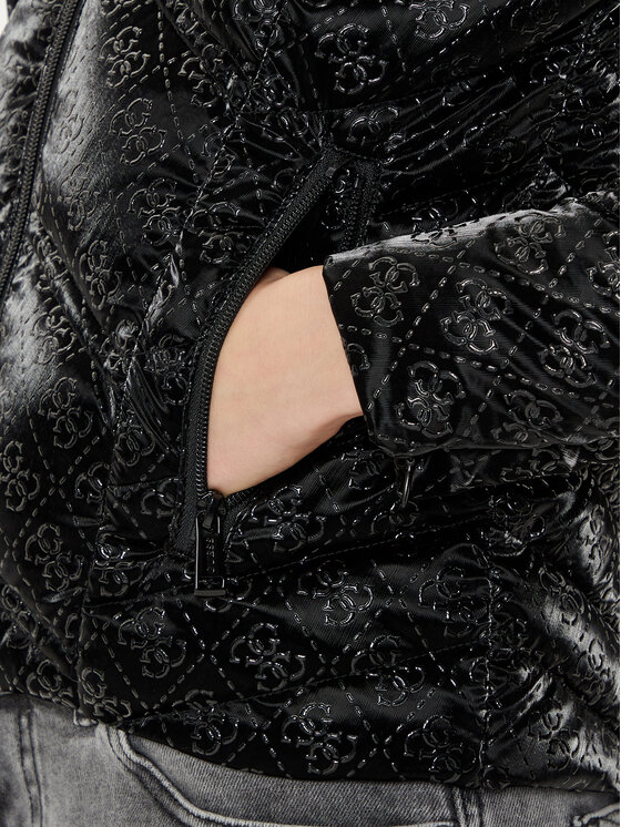Guess Guess Vatovaná bunda W5RL00 WGV30 Čierna Regular Fit