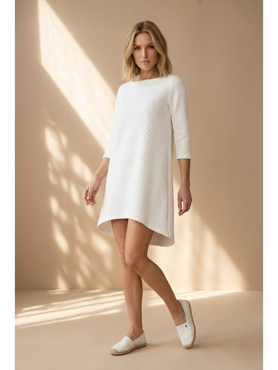 FIGL FIGL Každodenné šaty M1363 Krémová Loose Fit