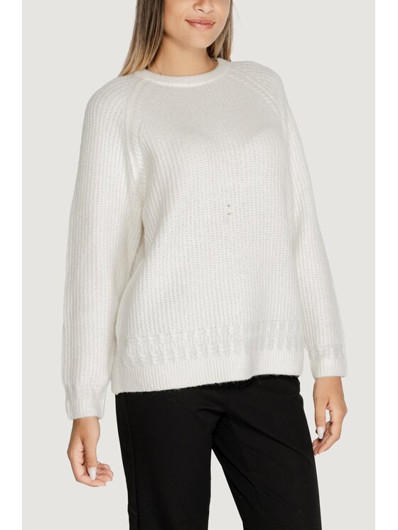 Guess Guess Sweter LS CN CABLE MARGOT Biały Classic Fit