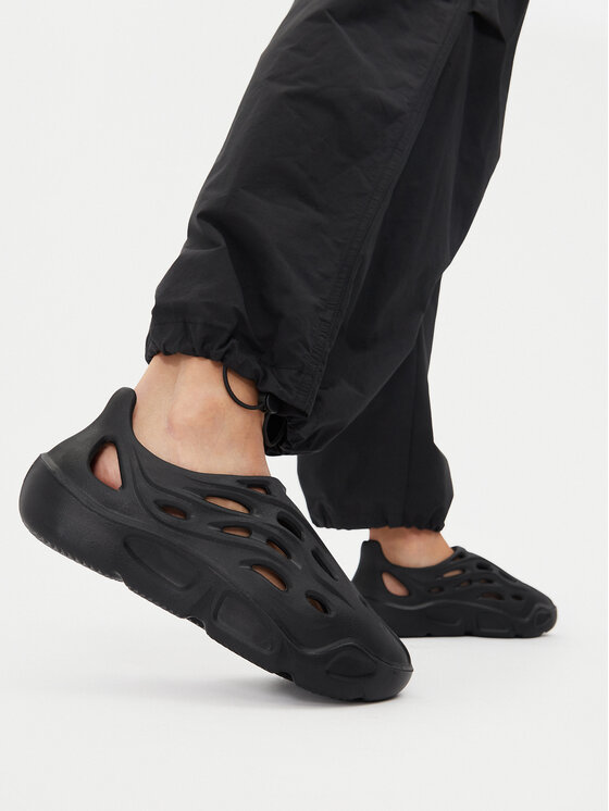 Steve Madden Steve Madden Półbuty Vine Slip-on SM11002858-02002-184 Czarny