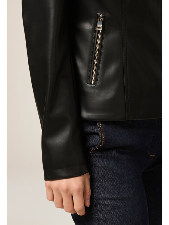 Oltre Oltre Giacca in similpelle R359R002240N033 Nero Slim Fit