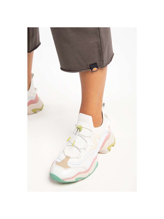 Ellesse Ellesse Spodnie dresowe E TARAN CROPPED JOG PANT BLK SGM14012011 Brązowy Classic Fit