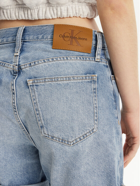 Calvin Klein Jeans Calvin Klein Jeans Szorty jeansowe J20J225152 Niebieski Mom Fit