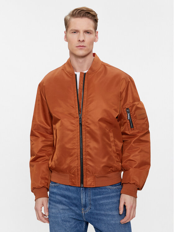 Calvin Klein Bomber stila jaka Recycled Sateen Hero Bomber K10K109907 Brūns Regular Fit