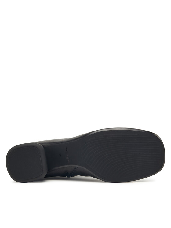 Vagabond Shoemakers Vagabond Shoemakers Csizma Livia 5856-001-20 Fekete
