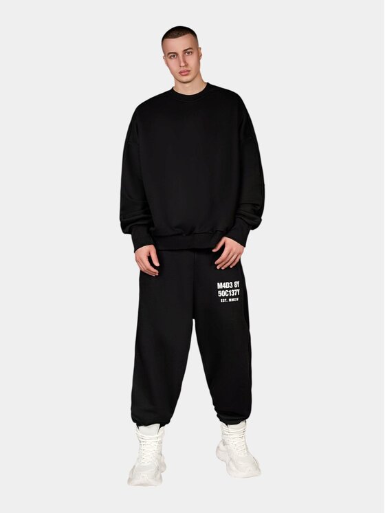 MADE BY SOCIETY MADE BY SOCIETY Spodnie materiałowe Vanguard - P17179 Czarny Basic Fit