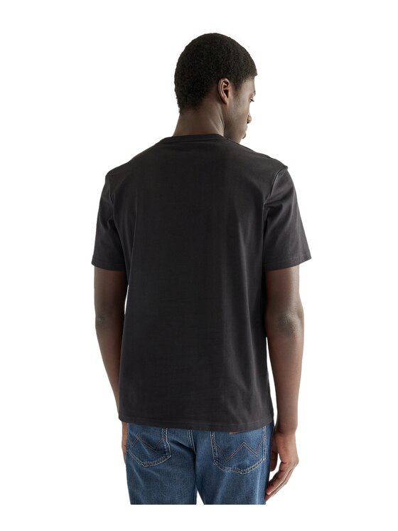 Wrangler Wrangler T-Shirt 112387021 Czarny Regular Fit