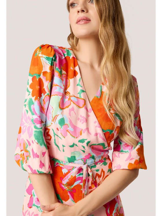 QUIOSQUE QUIOSQUE Letní šaty QUIOSQUE 4UB033916 Barevná Regular Fit