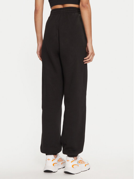 adidas adidas Pantaloni da tuta Essentials Fleece IY9637 Nero Loose Fit