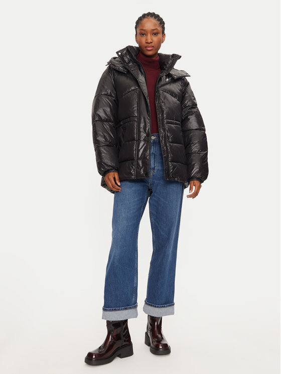 KARL LAGERFELD KARL LAGERFELD Vatovaná bunda 246W1510 Černá Regular Fit