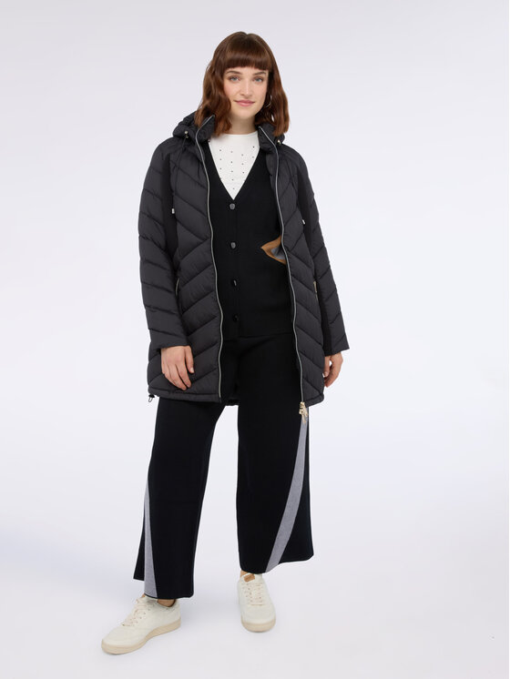 Fiorella Rubino Fiorella Rubino Giubbotto piumino F469T001370N033 Nero Regular Fit