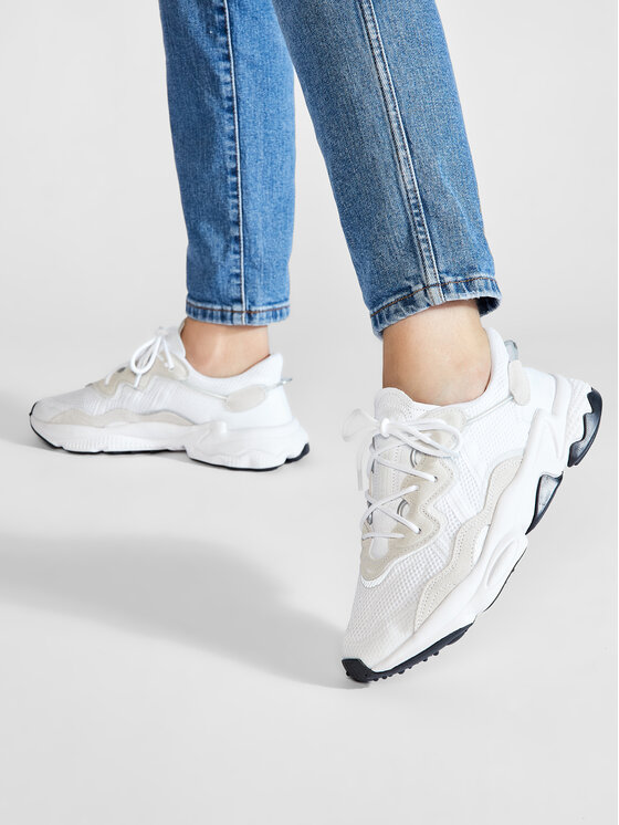 adidas adidas Снікерcи Ozweego EE6464 Білий