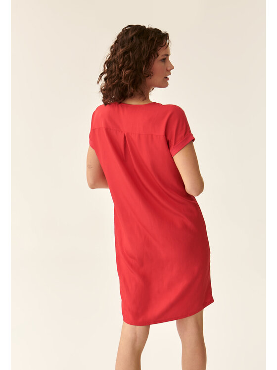 TATUUM TATUUM Úpletové šaty NUELAMI Červená Classic Fit