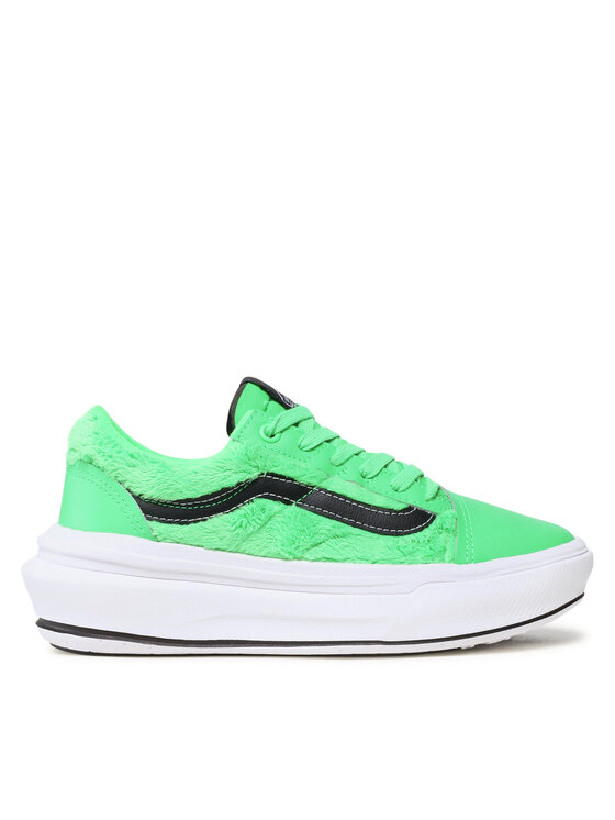 Vans old skool green hotsell and white