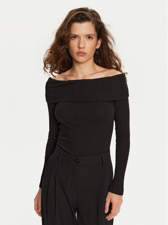 Vila Vila Palaidinė Ommi 14104637 Juoda Regular Fit