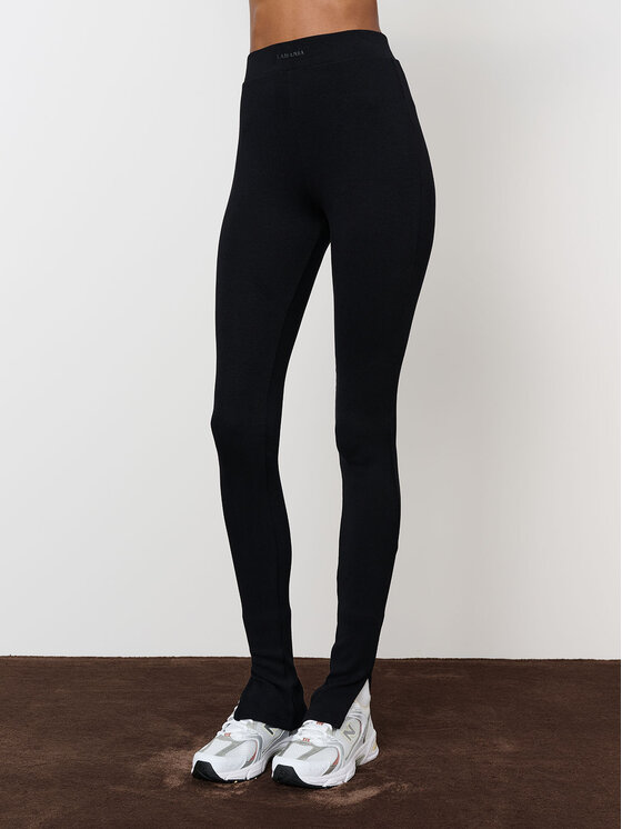 La Mania La Mania Spodnie dresowe PAIGE Czarny Classic Fit