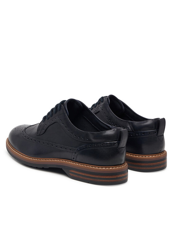 Clarks Clarks Poolsaapad Aldwin2 Limit 26320108 Tumesinine
