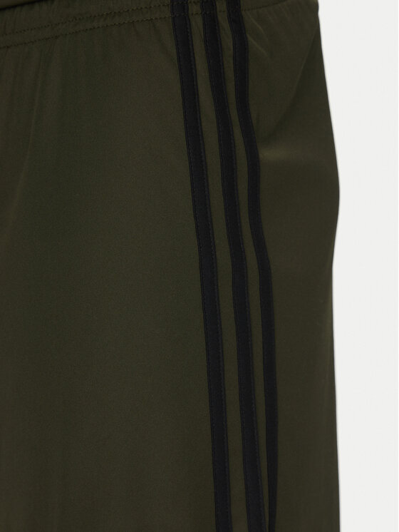 adidas adidas Sportske kratke hlače Squadra 25 JN7855 Zelena Regular Fit
