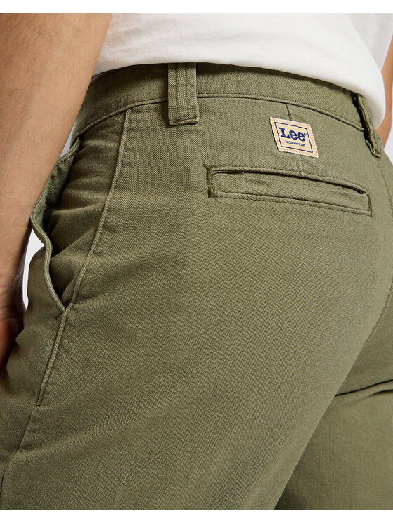 Lee Lee Chinosy RELAXED WORKWEAR CHINO Zielony Loose Fit
