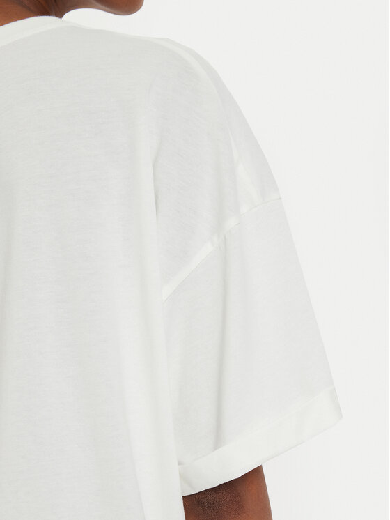 ViCOLO ViCOLO T-särk UB0185 Ekrüüvärv Relaxed Fit