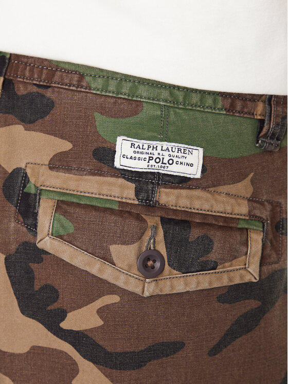 Polo Ralph Lauren Polo Ralph Lauren Kratke hlače iz tkanine 710748127001 Zelena Regular Fit