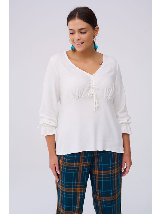 blue shadow blue shadow Bluzka Kylie BS Écru Standard Fit