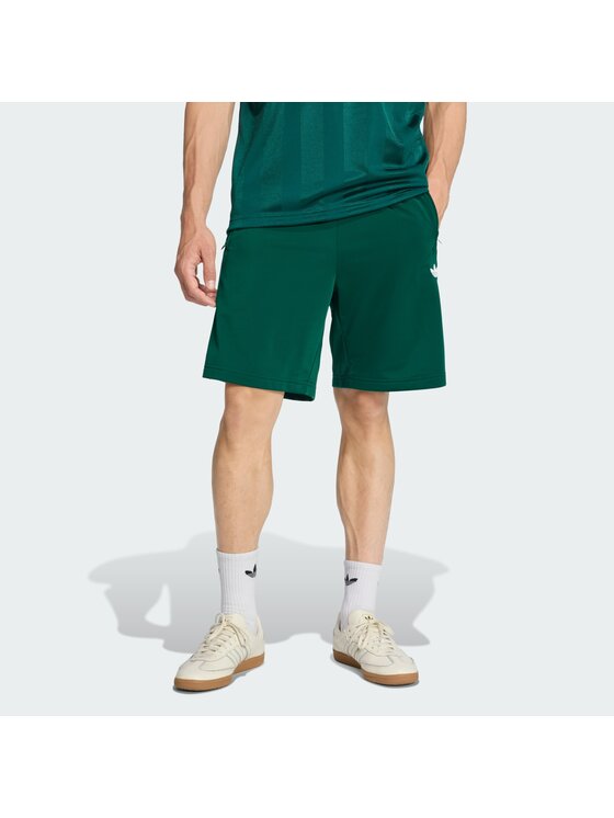 adidas adidas Szorty materiałowe 159247 Zielony Regular Fit