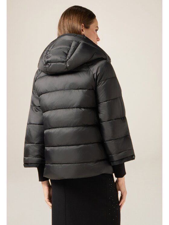 Oltre Oltre Giubbotto piumino F000J000210N033 Nero Boxy Fit