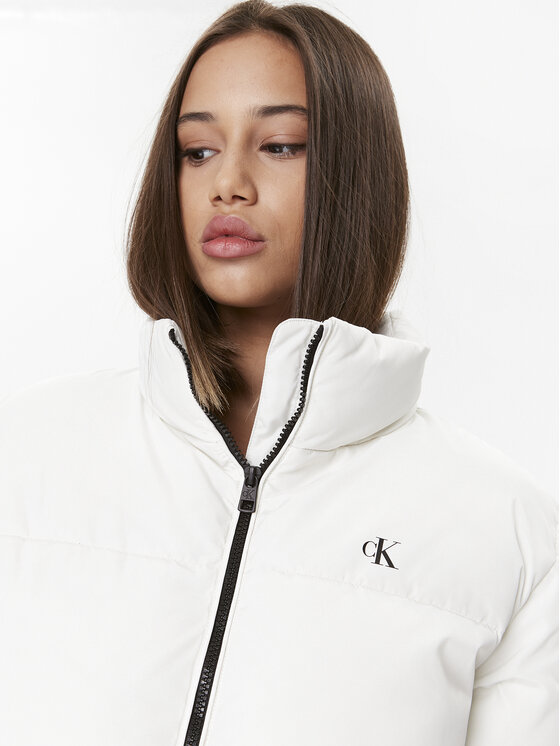 Calvin Klein Jeans Calvin Klein Jeans Žieminė striukė J20J222334 Balta Relaxed Fit