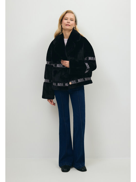 BIZUU BIZUU Kožešina GREGORIA FUR RELAXED FIT Černá Standard Fit