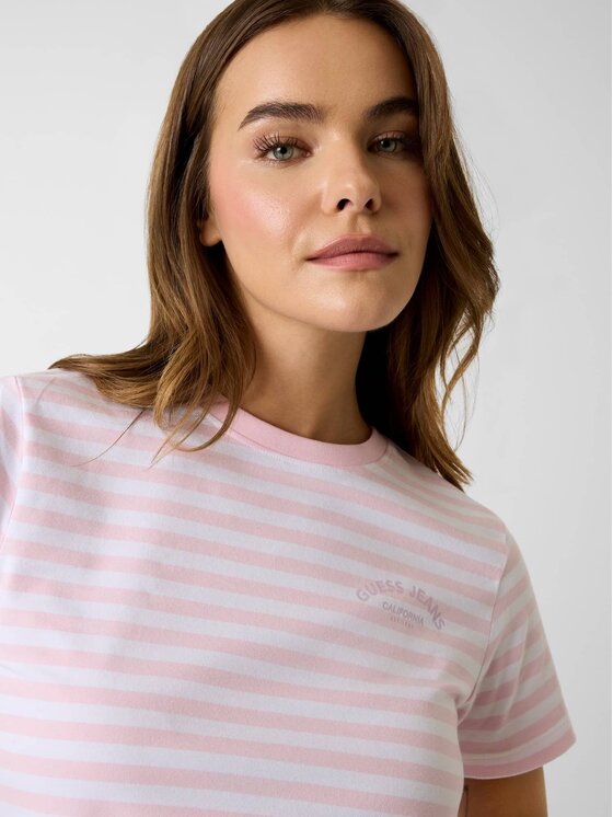 Guess Jeans Guess Jeans T-Shirt 182187 Fioletowy Classic Fit