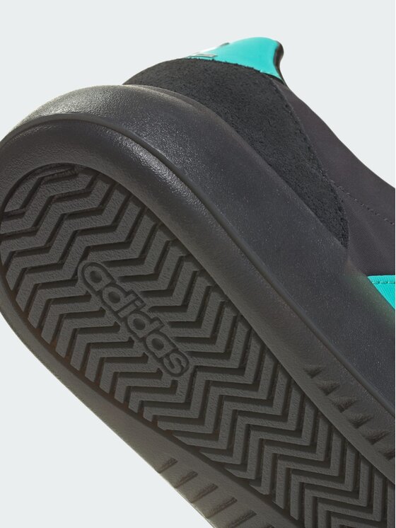adidas adidas Półbuty MERCEDES - AMG PETRONAS FORMULA ONE TEAM BARREDA DECODE Szary