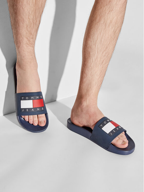 Tommy jeans flag pool slide on sale