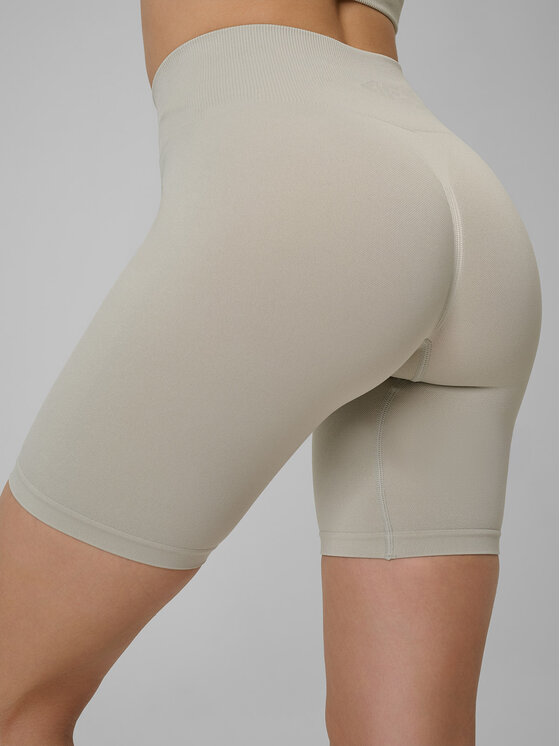 4F 4F Szorty sportowe MULTI ACTIVE Kremowy Slim Fit